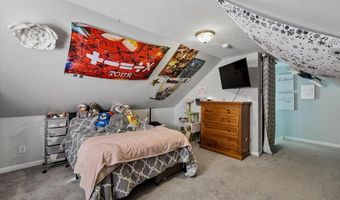 5 Whitetail Ln, Chester, NH 03036