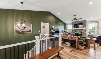 1819 8th Ave SE, Altoona, IA 50009