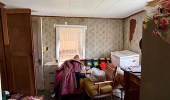 972 Presque Isle Rd, Ashland, ME 04732