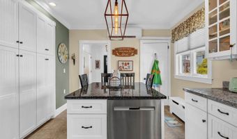 143 Maple St, Bangor, ME 04401
