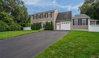 105 Amy Dr, Cranston, RI 02921