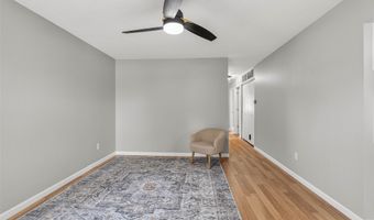 215 25th Ave SW, Altoona, IA 50009