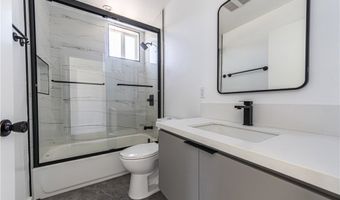 6700 Balboa, Los Angeles, CA 91406