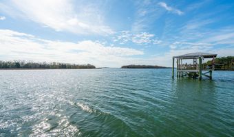 8107 Doar Rd, Awendaw, SC 29429