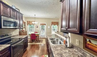 135 Amhurst, West Point, GA 31833