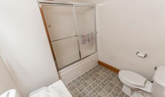 111 2nd St SE, Altoona, IA 50009