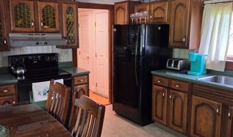 250 Smithfield Rd, Belgrade, ME 04917