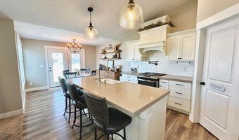 2737 Pinfire Crk, Ammon, ID 83406