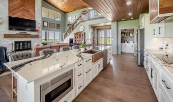 6792 Maine Rd, Anton, TX 79313