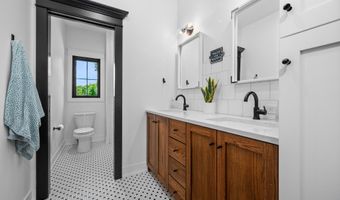 8279 Revado Hills Ct, Ada, MI 49301