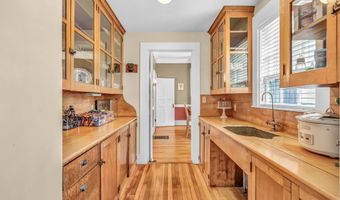 840 Broadway, Bangor, ME 04401