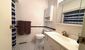 1803 Windwood Dr, Bedford, IN 47421