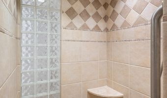 18 S Stratford, Athens, GA 30605
