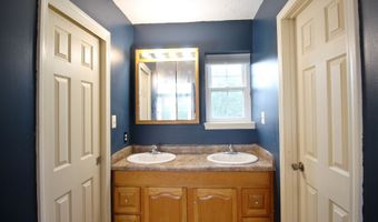 3239 Oak Tree Dr N, Indianapolis, IN 46227