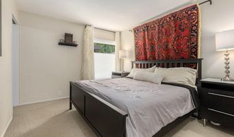 1402 Bardstown Trl, Ann Arbor, MI 48105