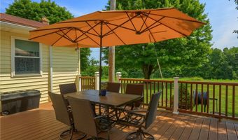 706 Hall Rd, Clay, PA 16001