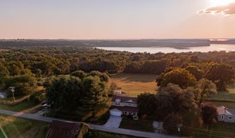 4825 Sycamore St, Aldrich, MO 65601