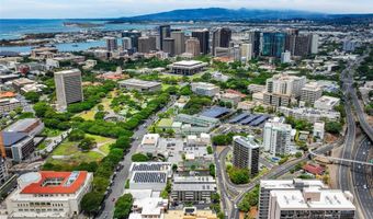 747 Kinau St DH21, Honolulu, HI 96813