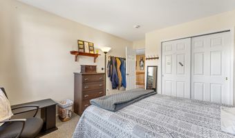 5 Overlook Ct, Bayville, NJ 08721