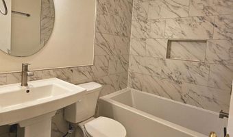 8925 FALLING CREEK Ct, Annandale, VA 22003