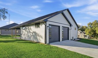 702 Spring St, Adams, NE 68301