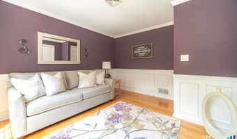 75 Hearthstone Dr, Cheshire, CT 06410