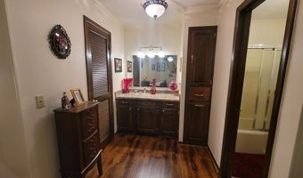 301 TAYLOR Rd, Alma, GA 31510