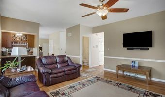 420 April Oaks Ct, Ballwin, MO 63021