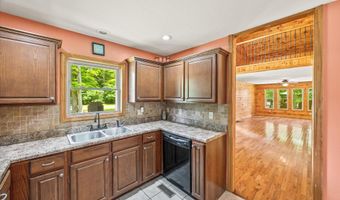 150 Bear Paw Rd, Albany, KY 42602