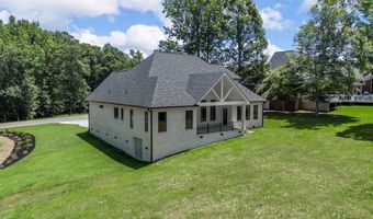 162 Clearcreek Dr, Boiling Springs, SC 29316