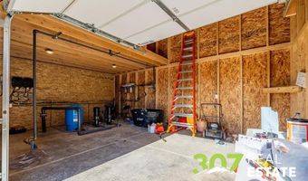 3256 N Fork Hwy, Cody, WY 82414