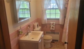 47 Harrison Ave, Newport, RI 02840