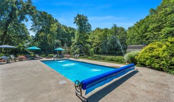 48261 Rice Rd, Amherst, OH 44001