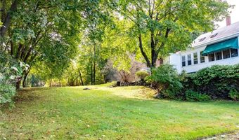 22 Colerick Ave, North Smithfield, RI 02896