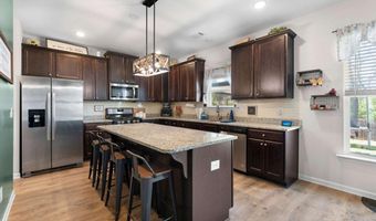 16 Colt Ct, Adairsville, GA 30103