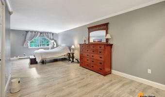 4212 Kingston Dr, Anchorage, AK 99504