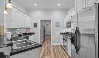 301 Kitty Hawk Cir, Brandon, MS 39047