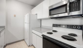 2639 BOSTON St 111, Baltimore, MD 21224