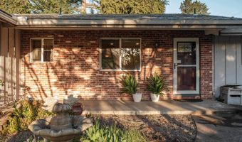 1141 Springwood Dr Dr NE, Albany, OR 97321