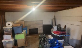1949 Sunny Acres Dr Dr, Bedford, IN 47421