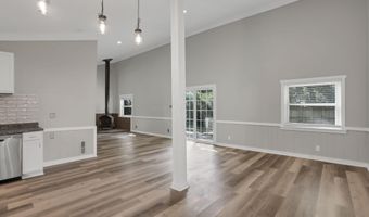2515 Swansea Rd, Columbus, OH 43221
