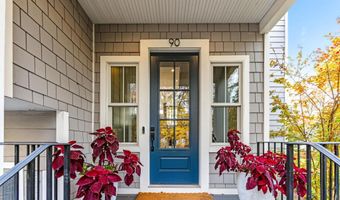 90 E LAKE Dr, Annapolis, MD 21403