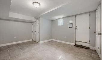 1014 LYNDHURST St, Baltimore, MD 21229