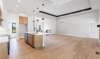 815 S Lakeview Way, Ashland, NE 68003