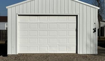 106 Skinner St, Akaska, SD 57420