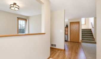 802 13th St SE, Altoona, IA 50009