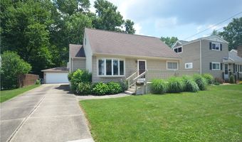 759 Tallkron Dr, Akron, OH 44305