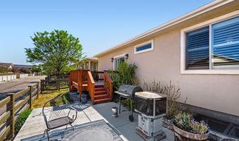 820 13th St, Berthoud, CO 80513