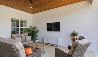 302 Meadow Way, Athens, AL 35613