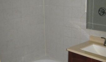 2500 N VAN DORN St 419, Alexandria, VA 22302